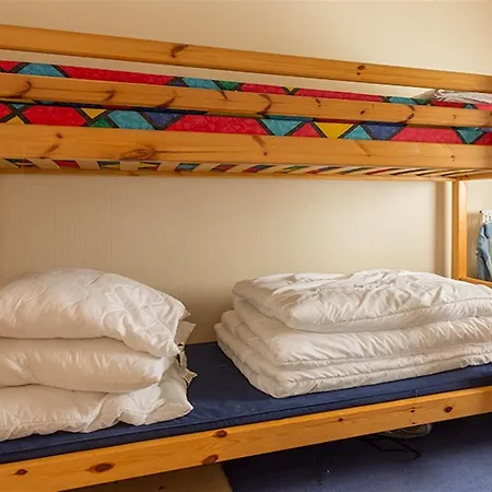 度假居 Four-bedroom Holiday In *
